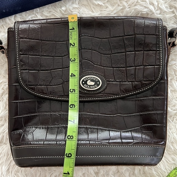 Vintage Dooney & Bourke Crocodile Leather Crossbody - Picture 15 of 15